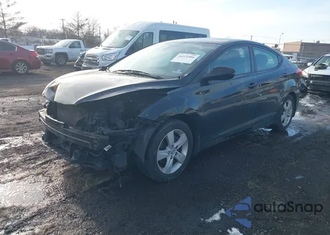 2012 Hyundai Elantra Gls from USA, damaged, VIN 5NPDH4AE0CH145851
